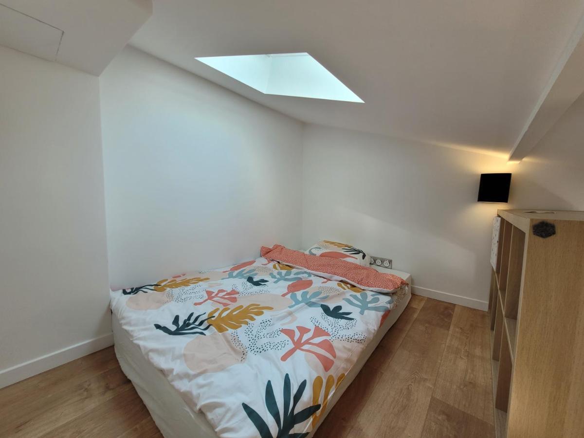 2G- Studio Tout Equipe Avec Cuisine Proche Paris Іссі-ле-Муліно Екстер'єр фото