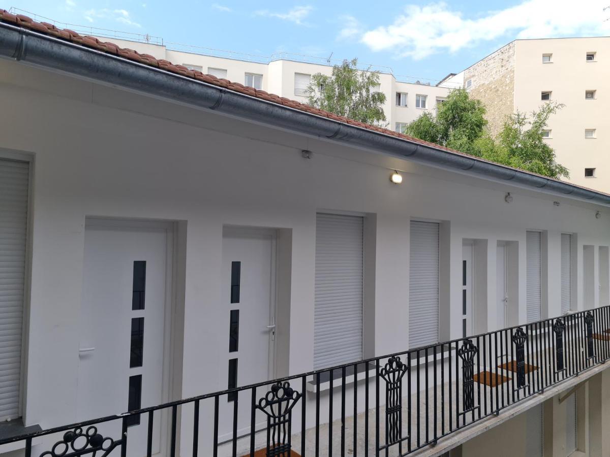2G- Studio Tout Equipe Avec Cuisine Proche Paris Іссі-ле-Муліно Екстер'єр фото